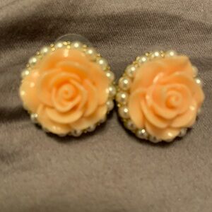 Vintage pink rose earrings
